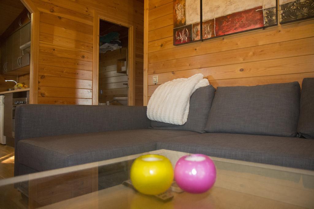 Wood House Close Beach Μαρμπέλλα Εξωτερικό φωτογραφία